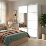 Degem Or 2 Doors Half Mirror Room
