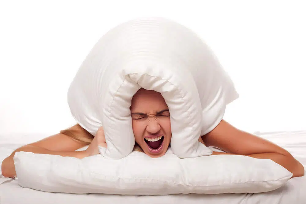 ראשי רעש דלתות פתיחה